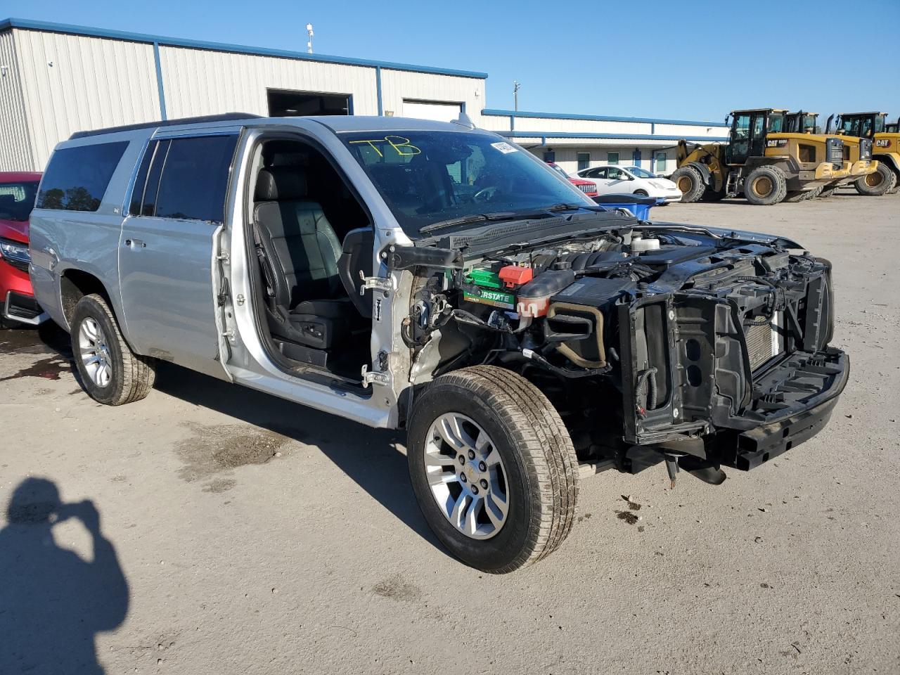 2016 CHEVROLET SUBURBAN C - Image 4