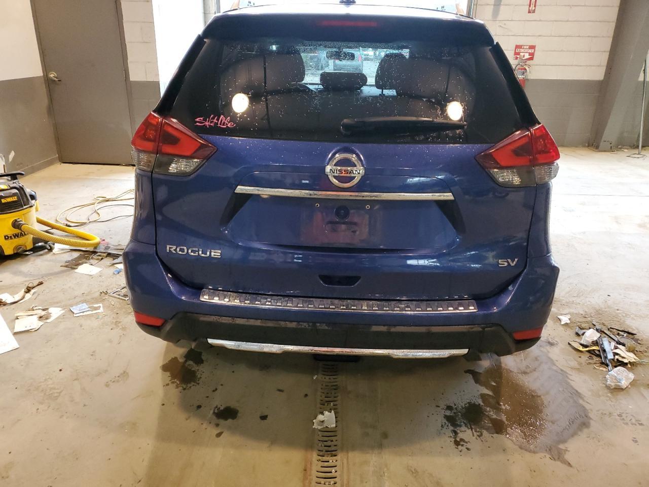 2018 NISSAN ROGUE S - Image 6