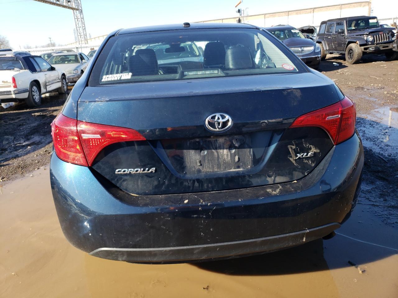 2018 TOYOTA COROLLA L - Image 6