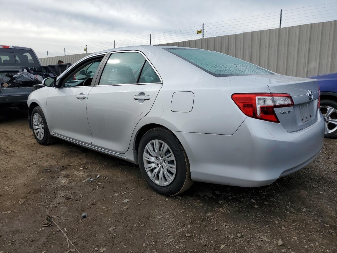 2013 TOYOTA CAMRY L - Image 2