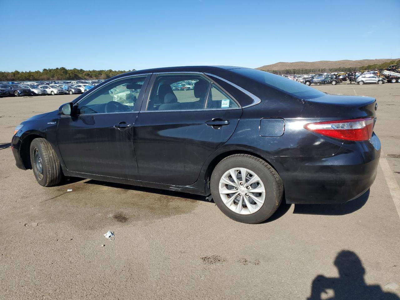 2016 TOYOTA CAMRY HYBR - Фото 2