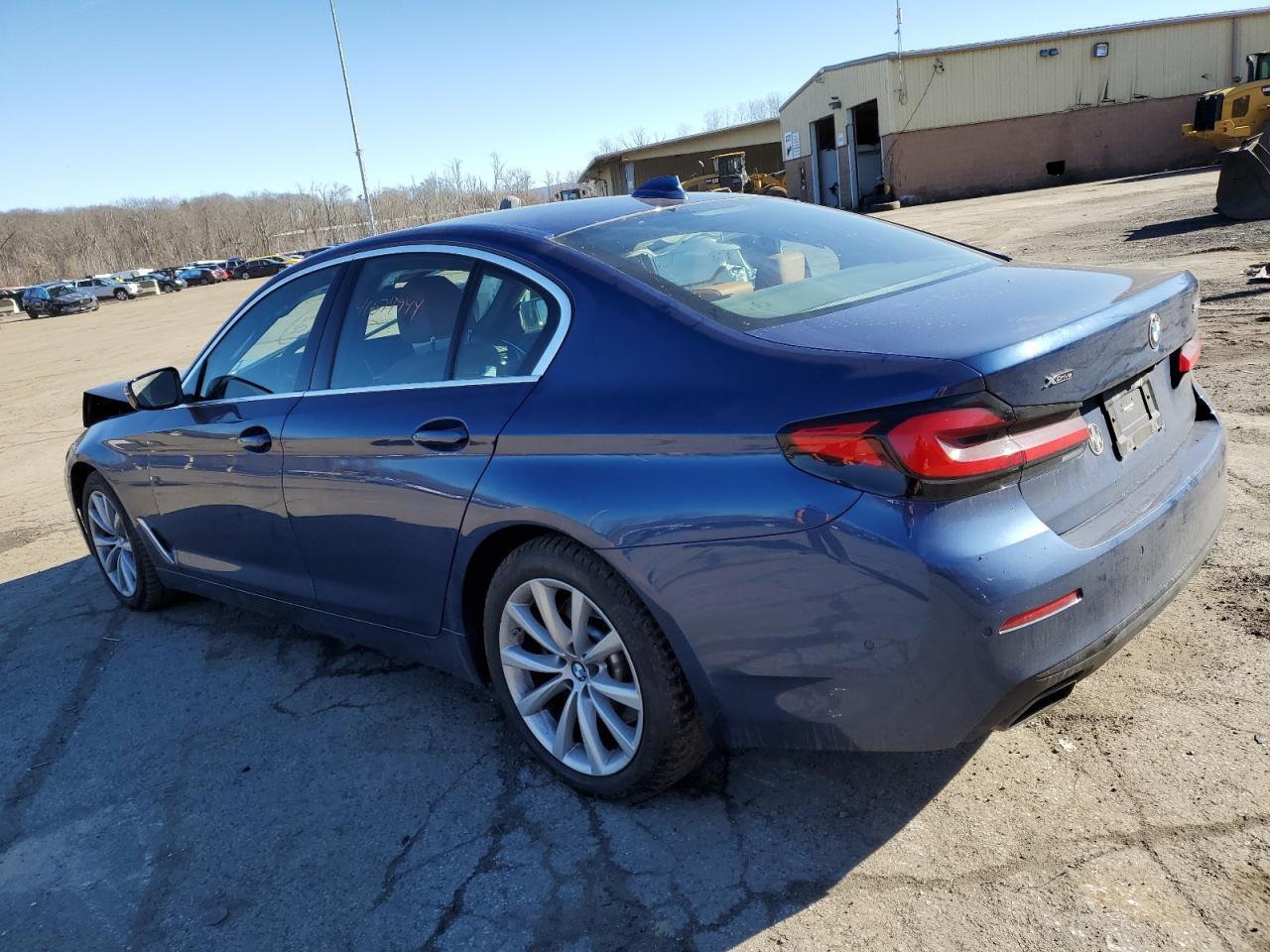 2021 BMW 540 XI - Фото 2