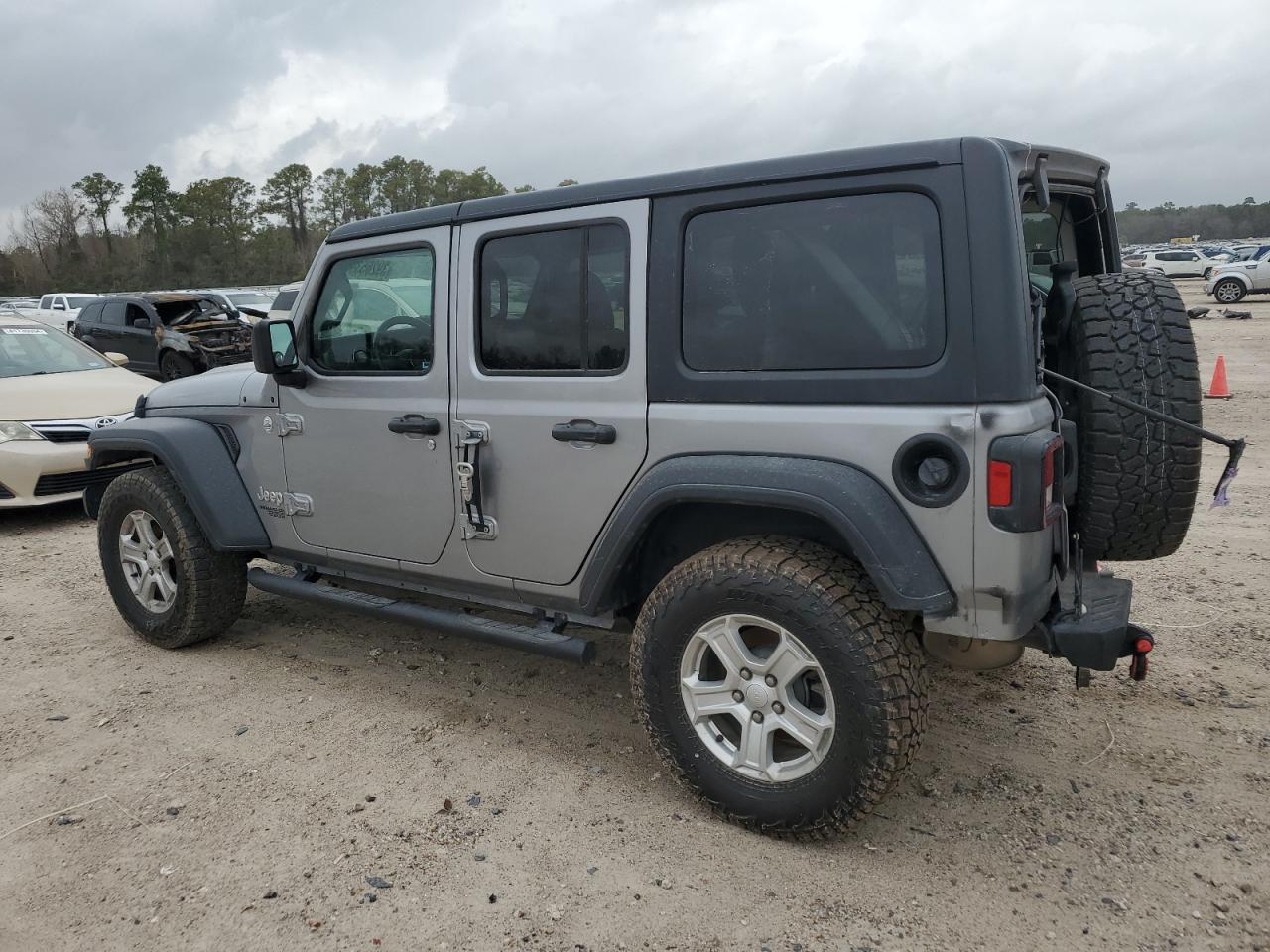 2019 JEEP WRANGLER U - Image 2