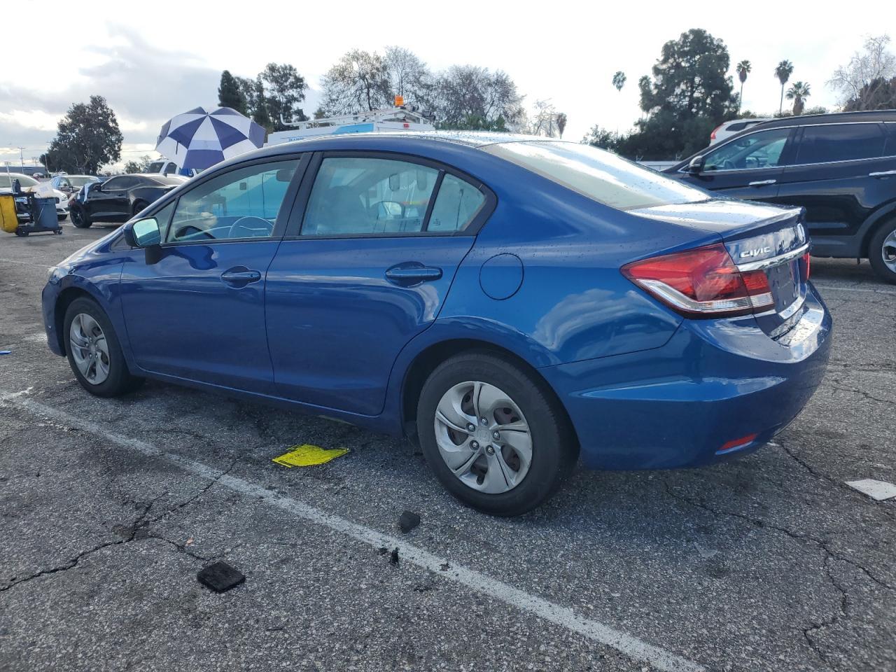 2015 HONDA CIVIC LX - Фото 2