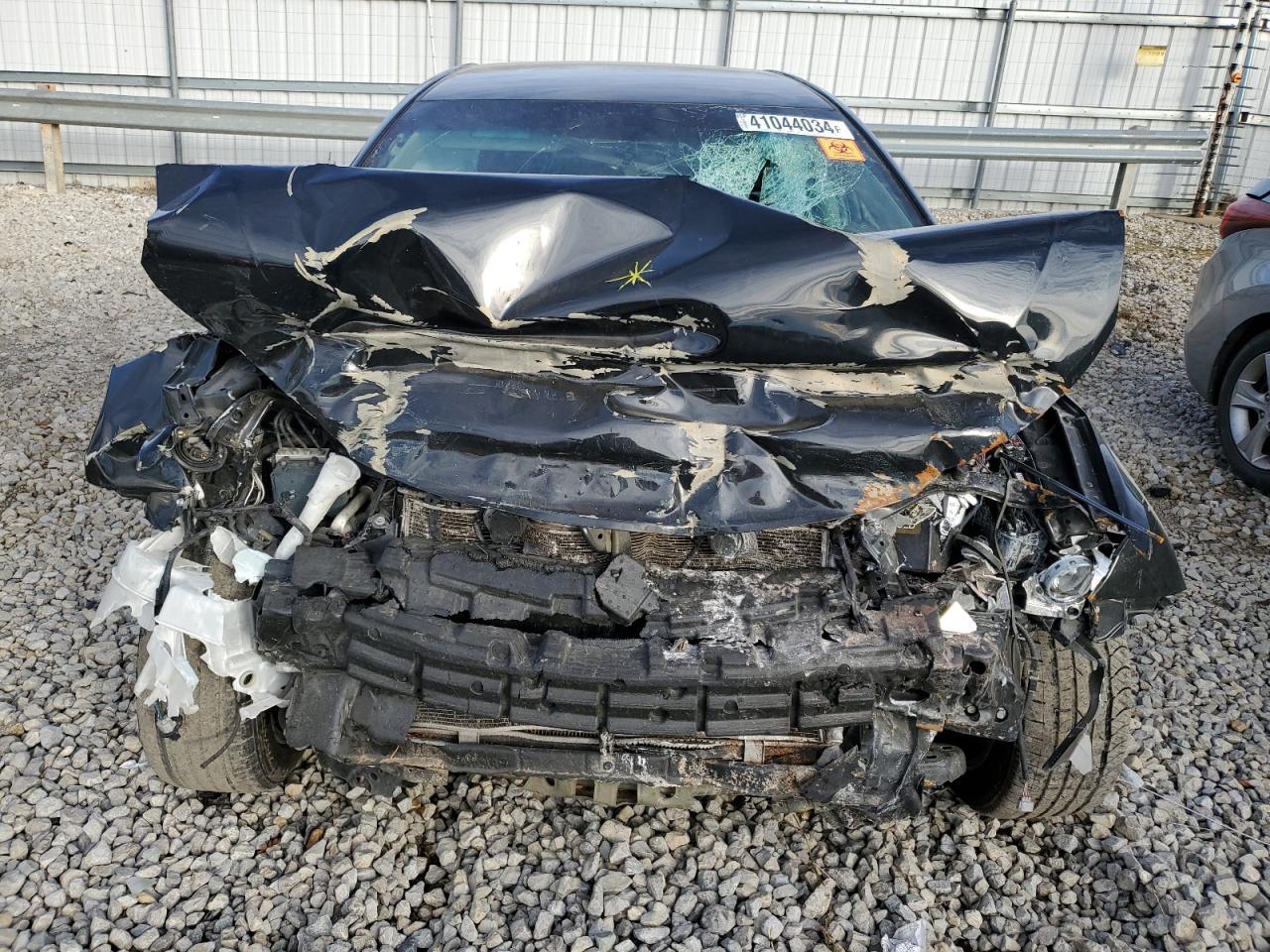 2017 TOYOTA CAMRY LE - Фото 5