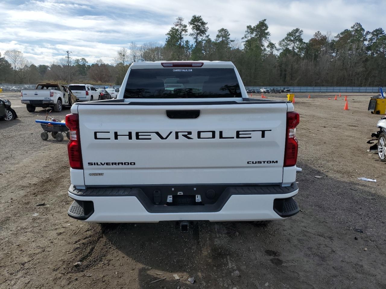2024 CHEVROLET SILVERADO - Image 6