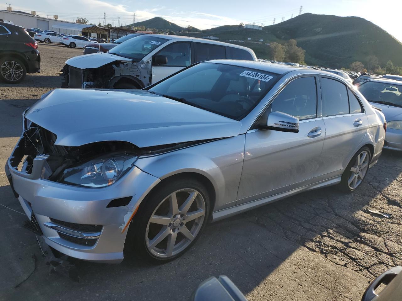 2014 MERCEDES-BENZ C 250 car image