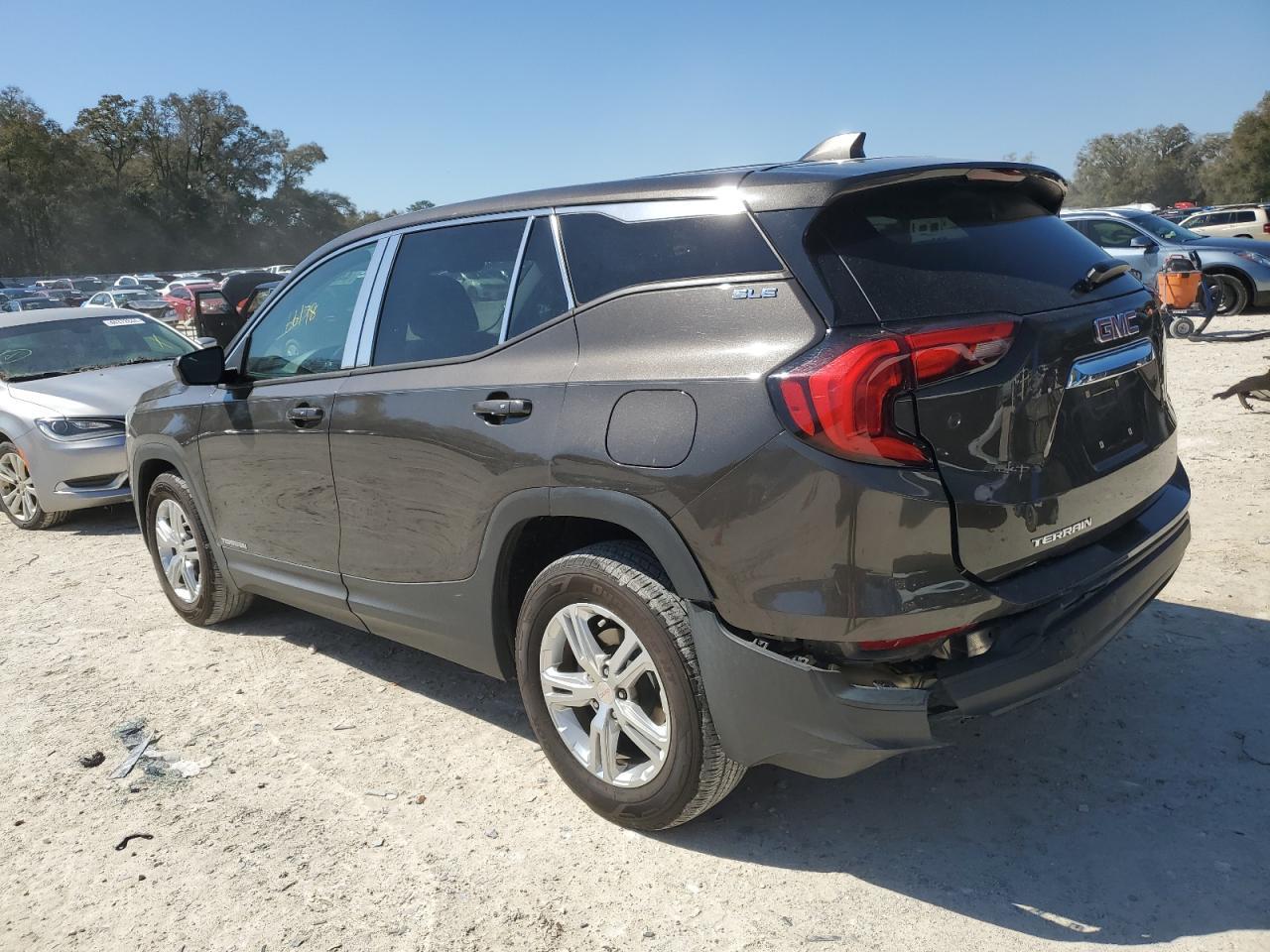 2019 GMC TERRAIN SL - Image 2