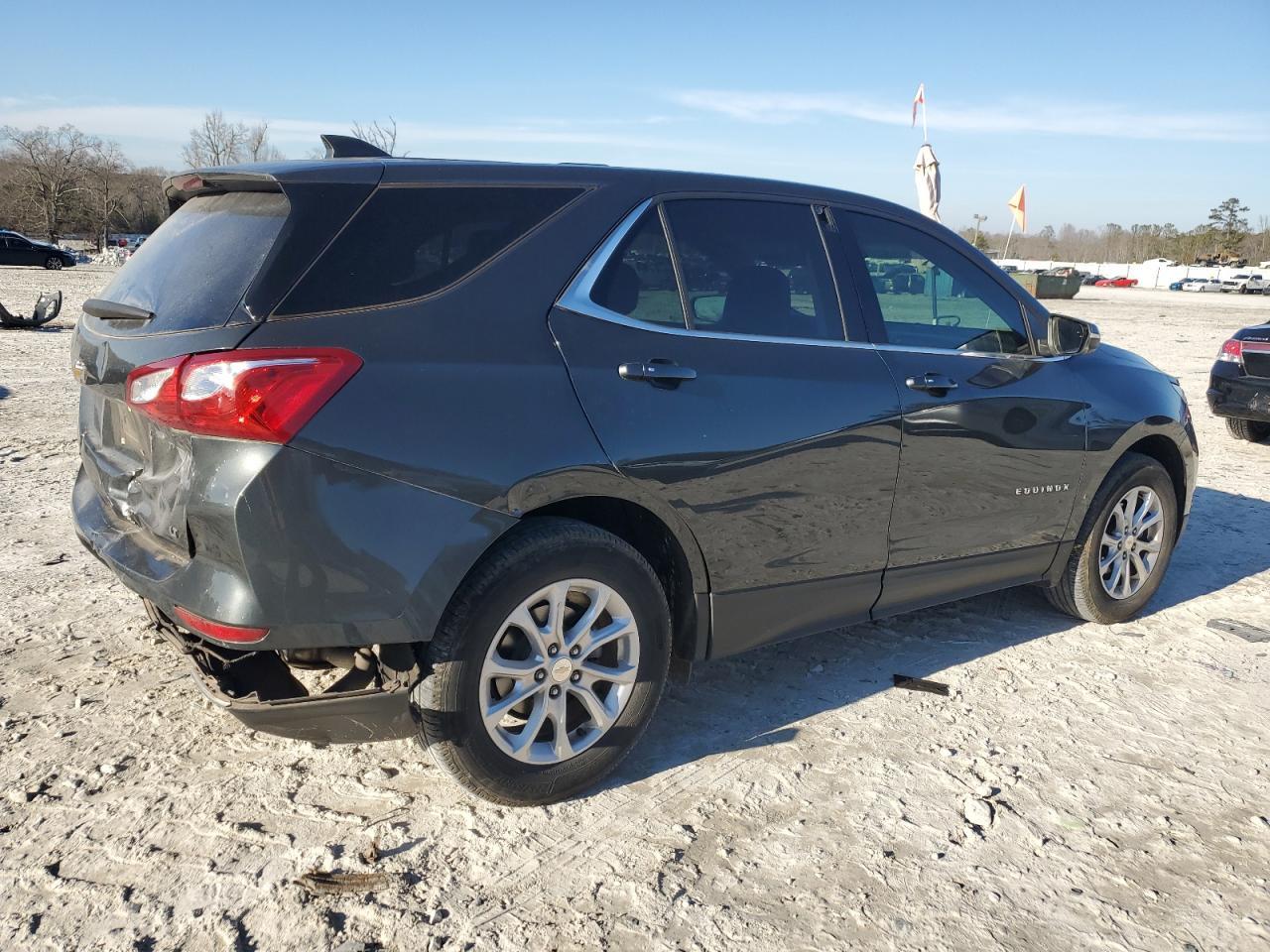 2019 CHEVROLET EQUINOX LT - Image 3