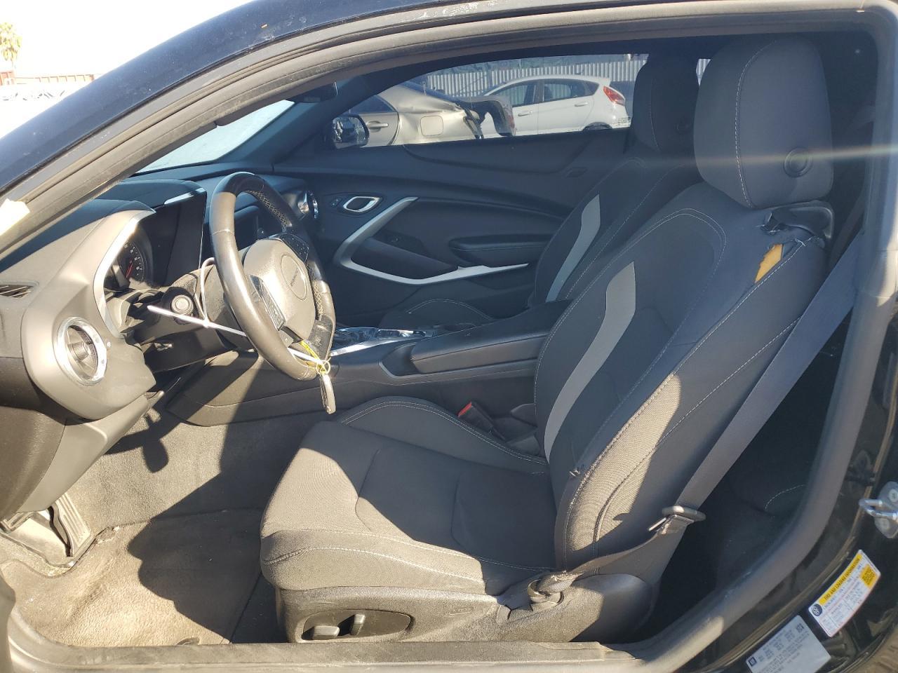 2018 CHEVROLET CAMARO LT - Image 7