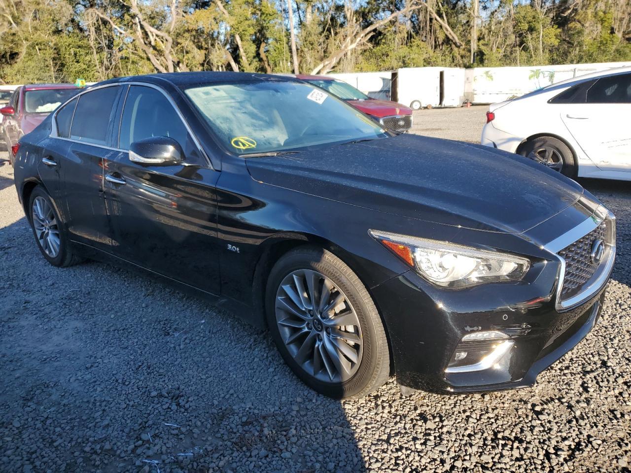 2018 INFINITI Q50 LUXE - Image 4