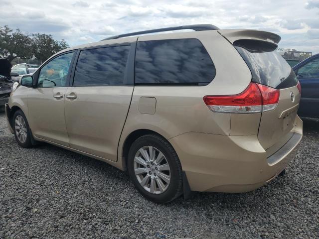 2013 Toyota Sienna Xle - Фото 2