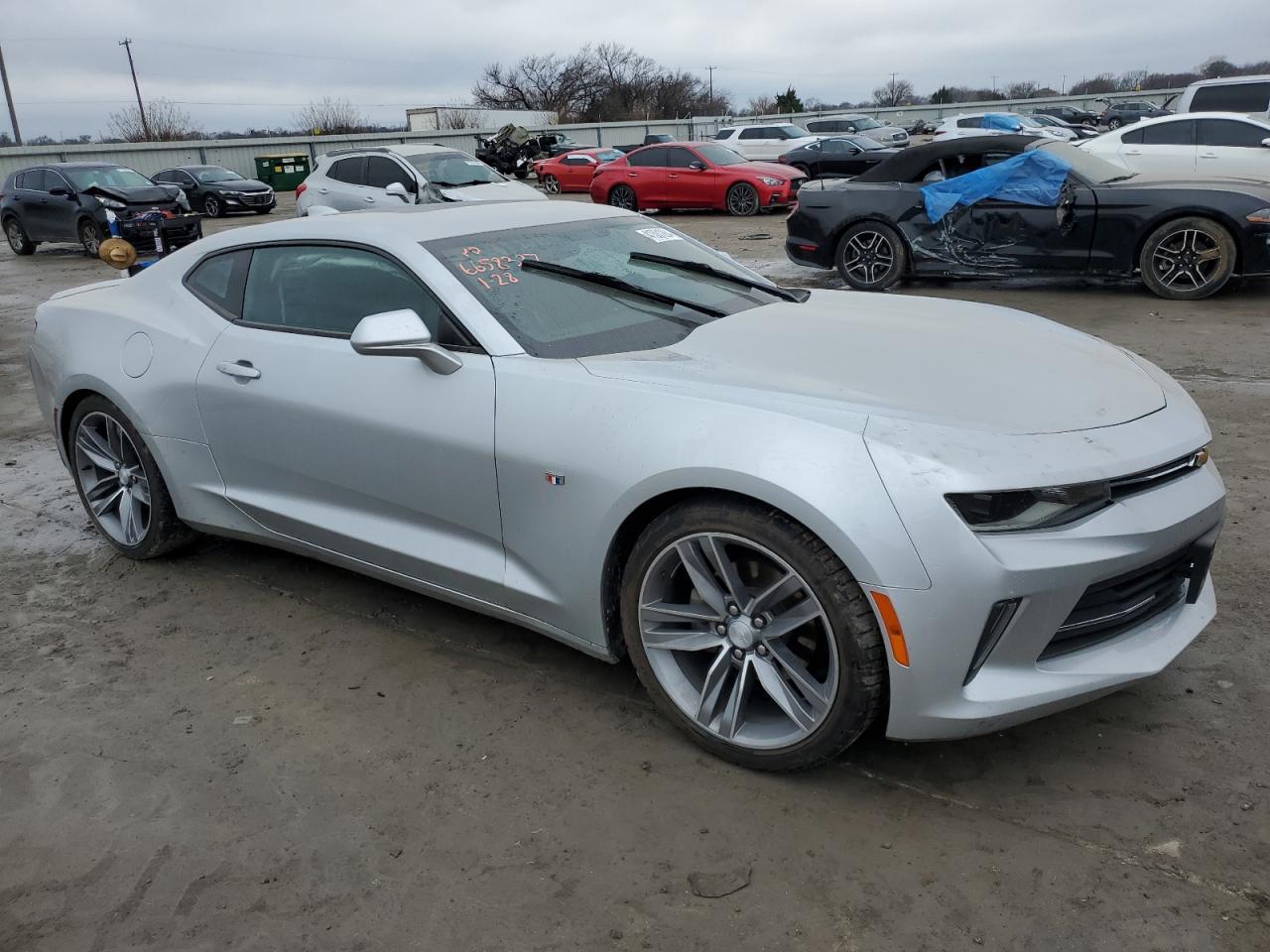 2018 CHEVROLET CAMARO LT - Image 4