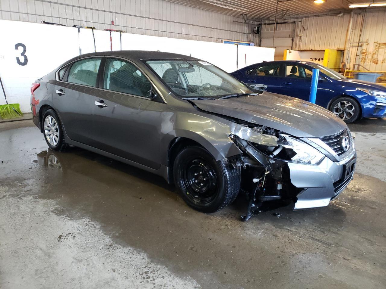 2017 NISSAN ALTIMA 2.5 - Image 4