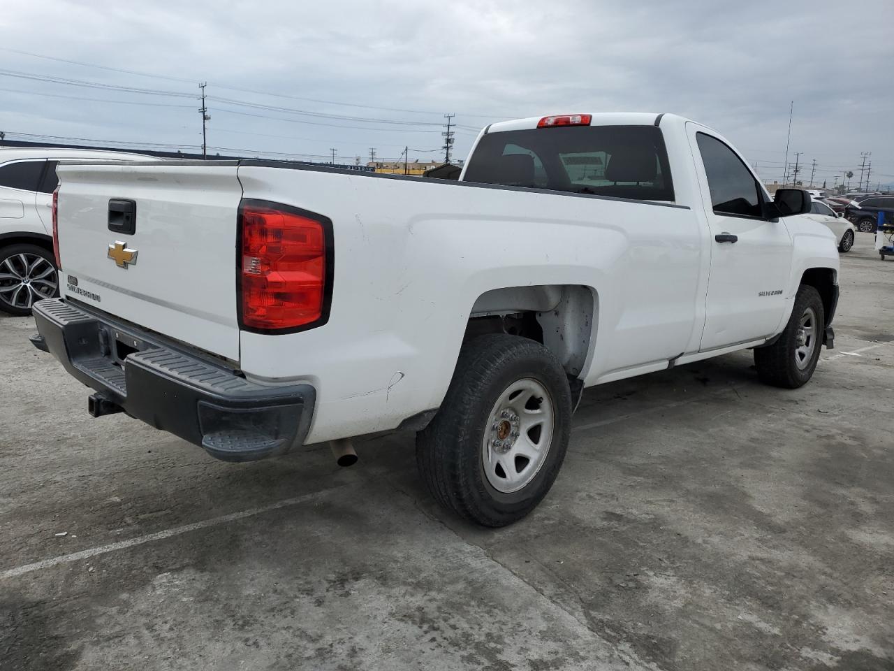 2018 CHEVROLET SILVERADO - Фото 3