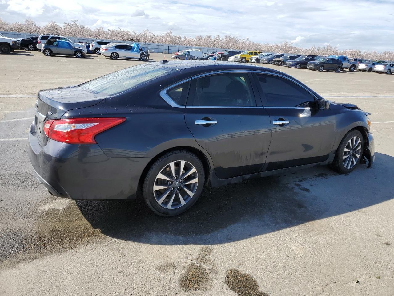2017 NISSAN ALTIMA 2.5 - Image 3