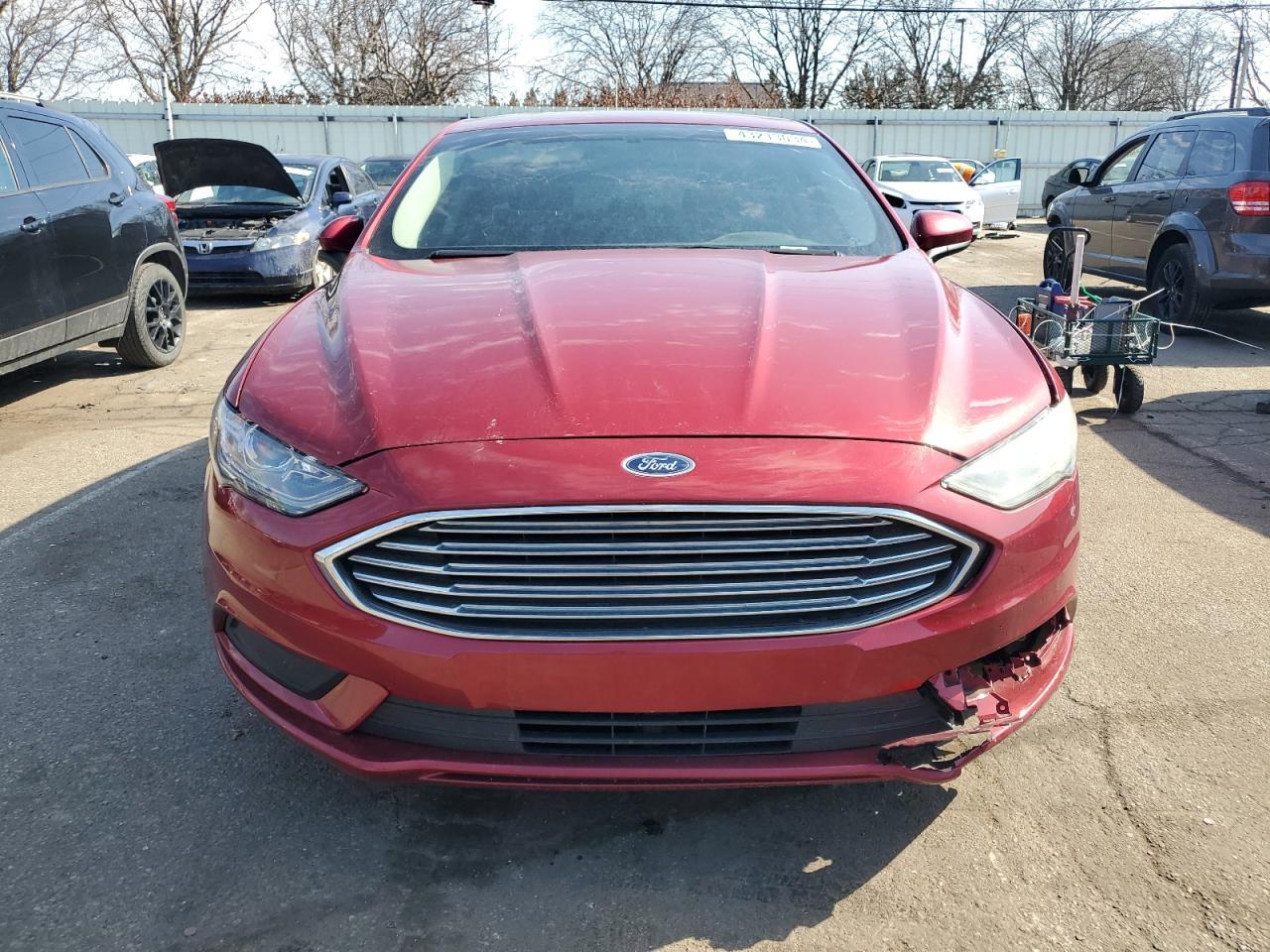 2017 FORD FUSION SE - Фото 5