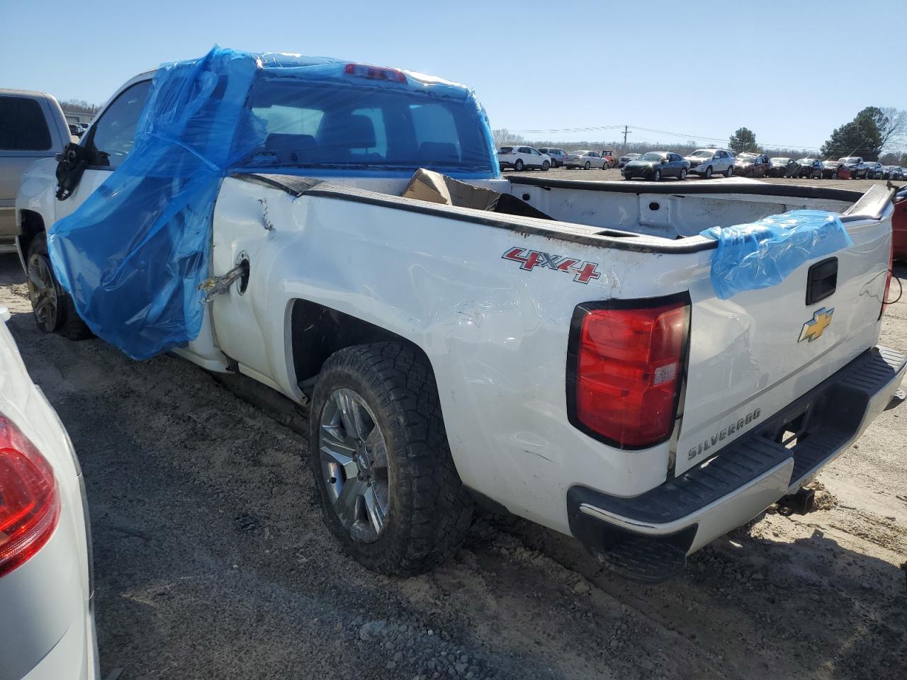 2017 CHEVROLET SILVERADO - Image 2