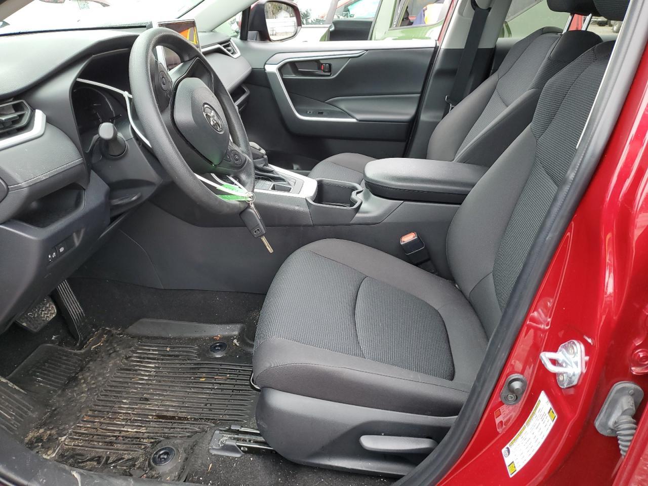 2023 TOYOTA RAV4 LE - Фото 7