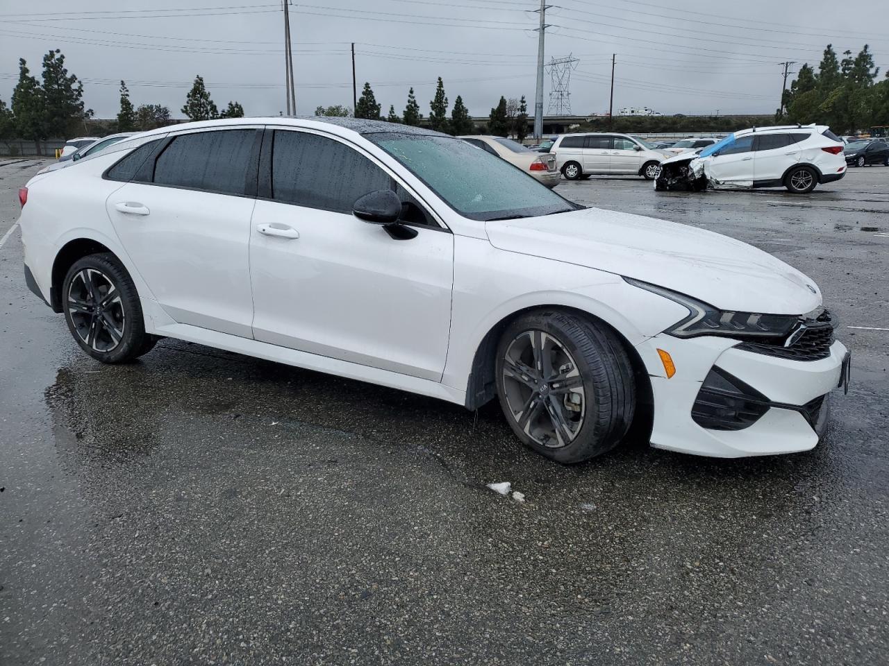 2021 KIA K5 GT LINE - Image 4