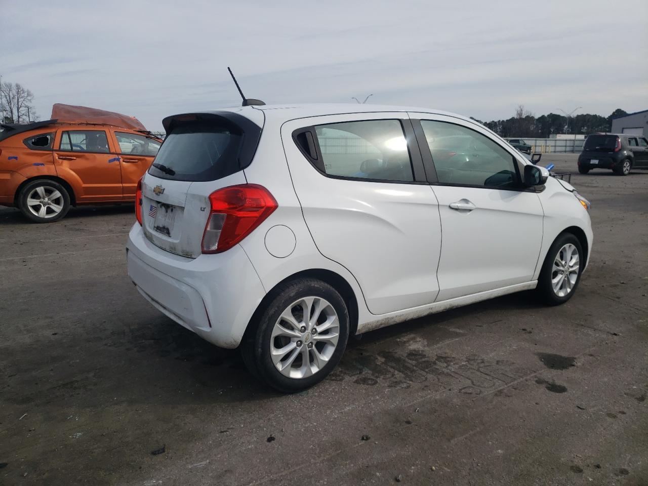 2019 CHEVROLET SPARK 1LT - Фото 3