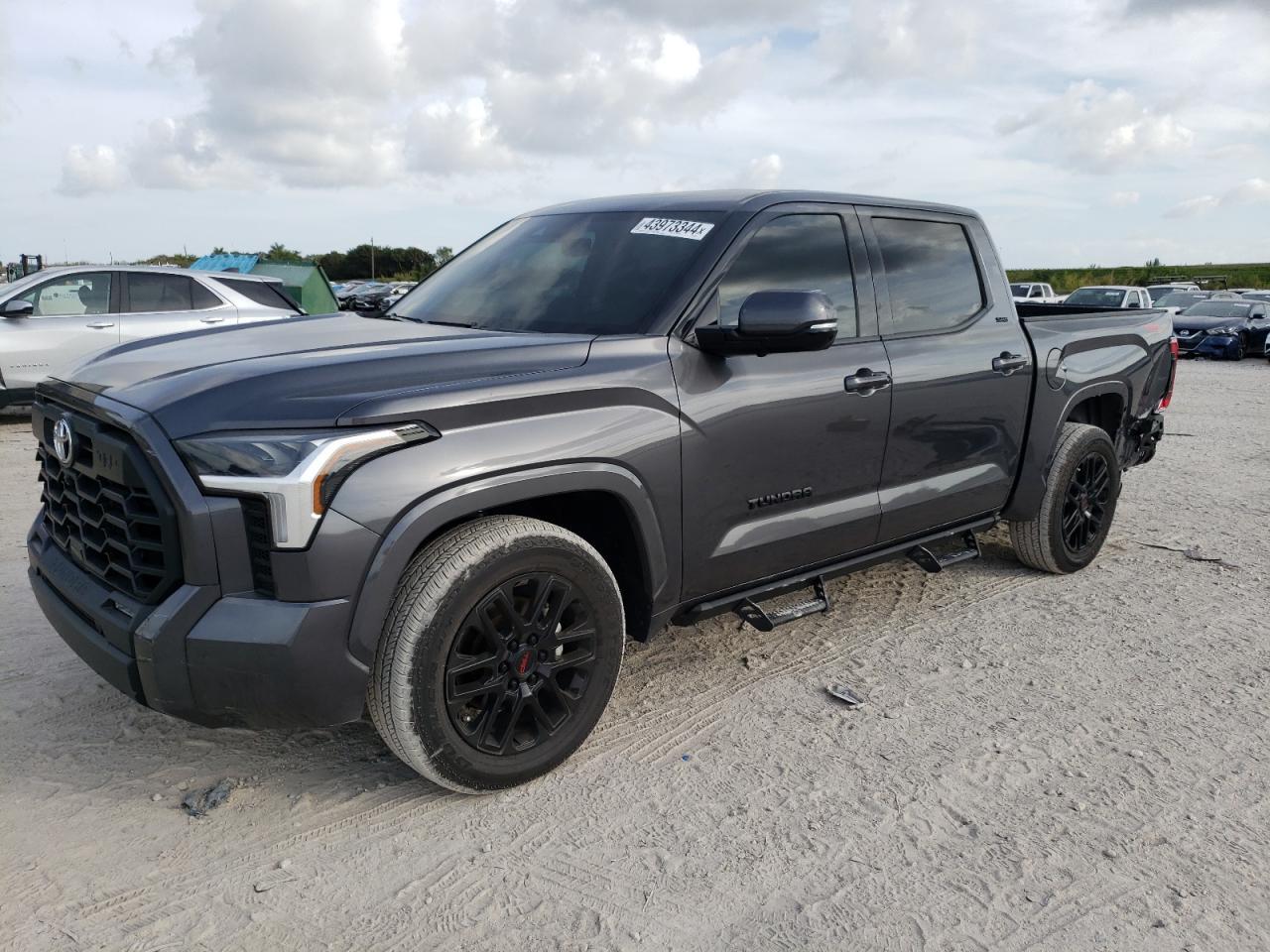 2023 TOYOTA TUNDRA CRE