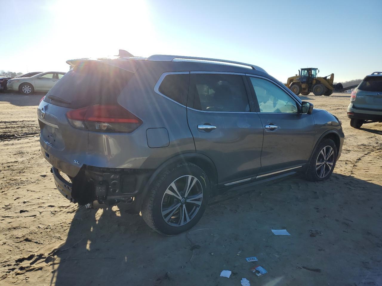2017 NISSAN ROGUE S - Image 3