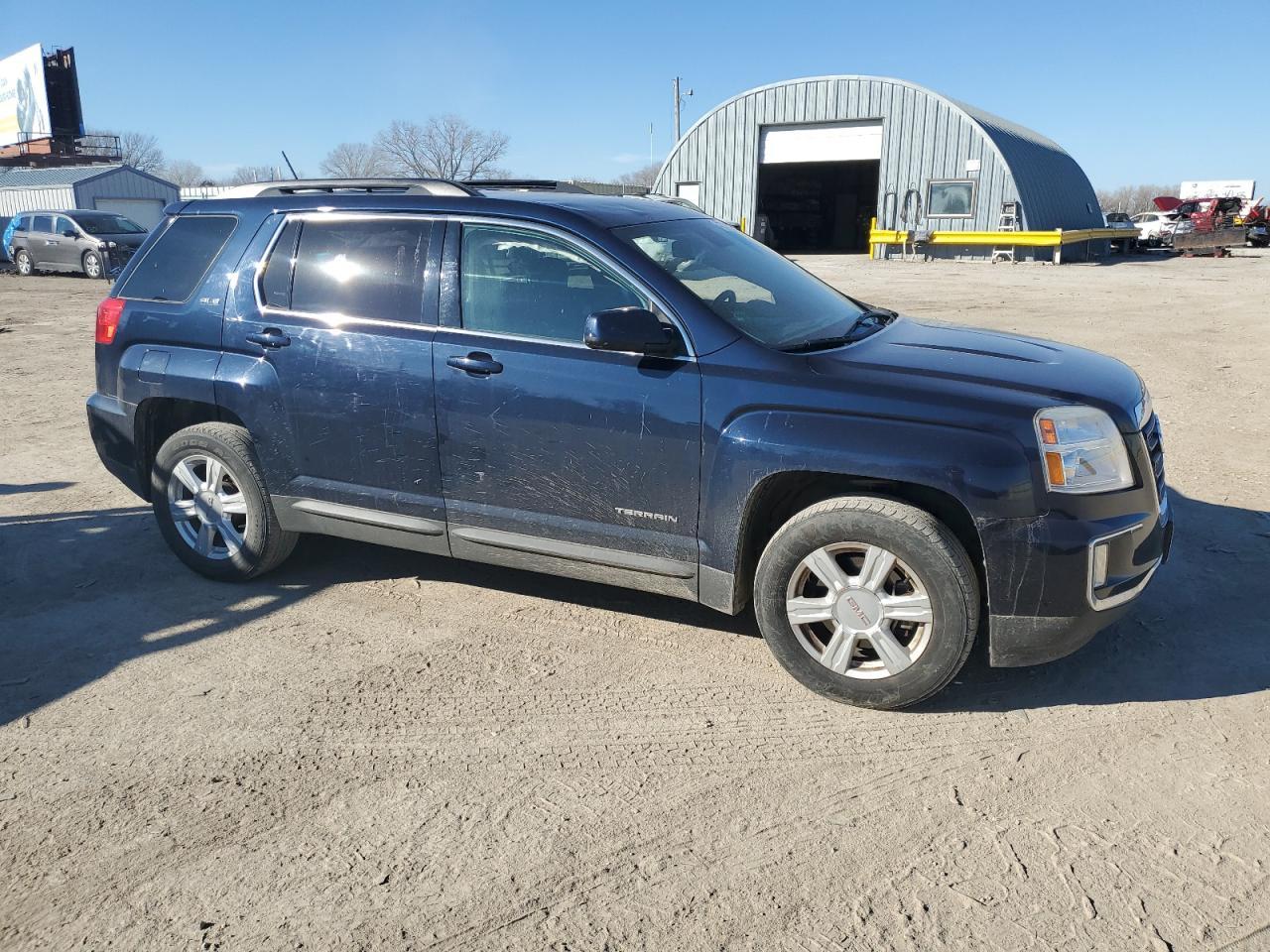 2016 GMC TERRAIN SL - Image 4