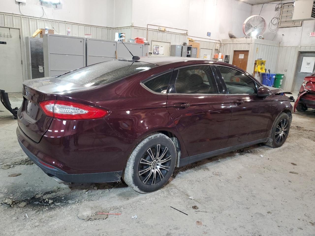2013 FORD FUSION S - Image 3