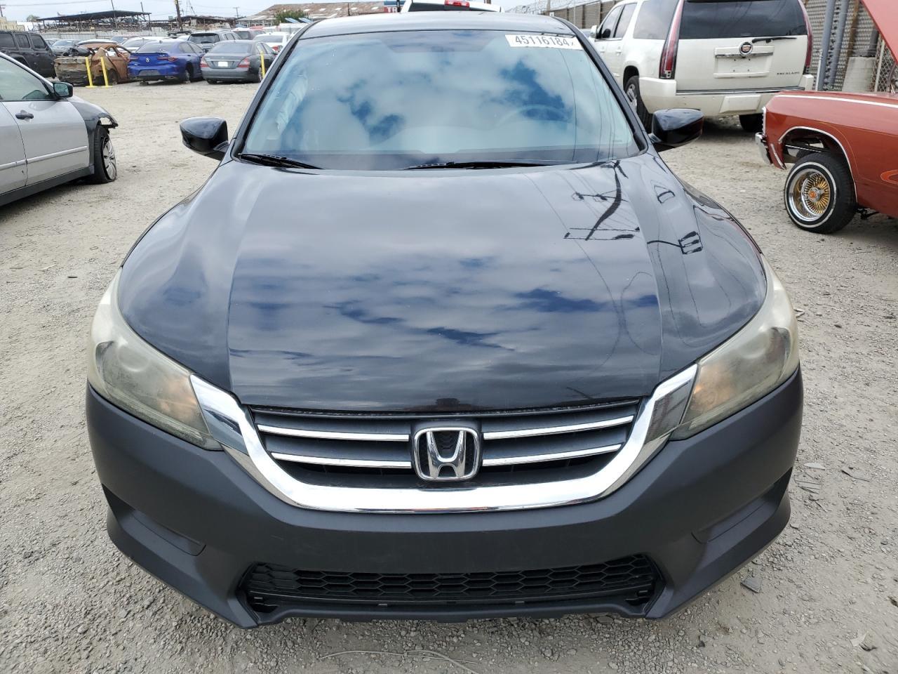 2014 HONDA ACCORD LX - Image 5