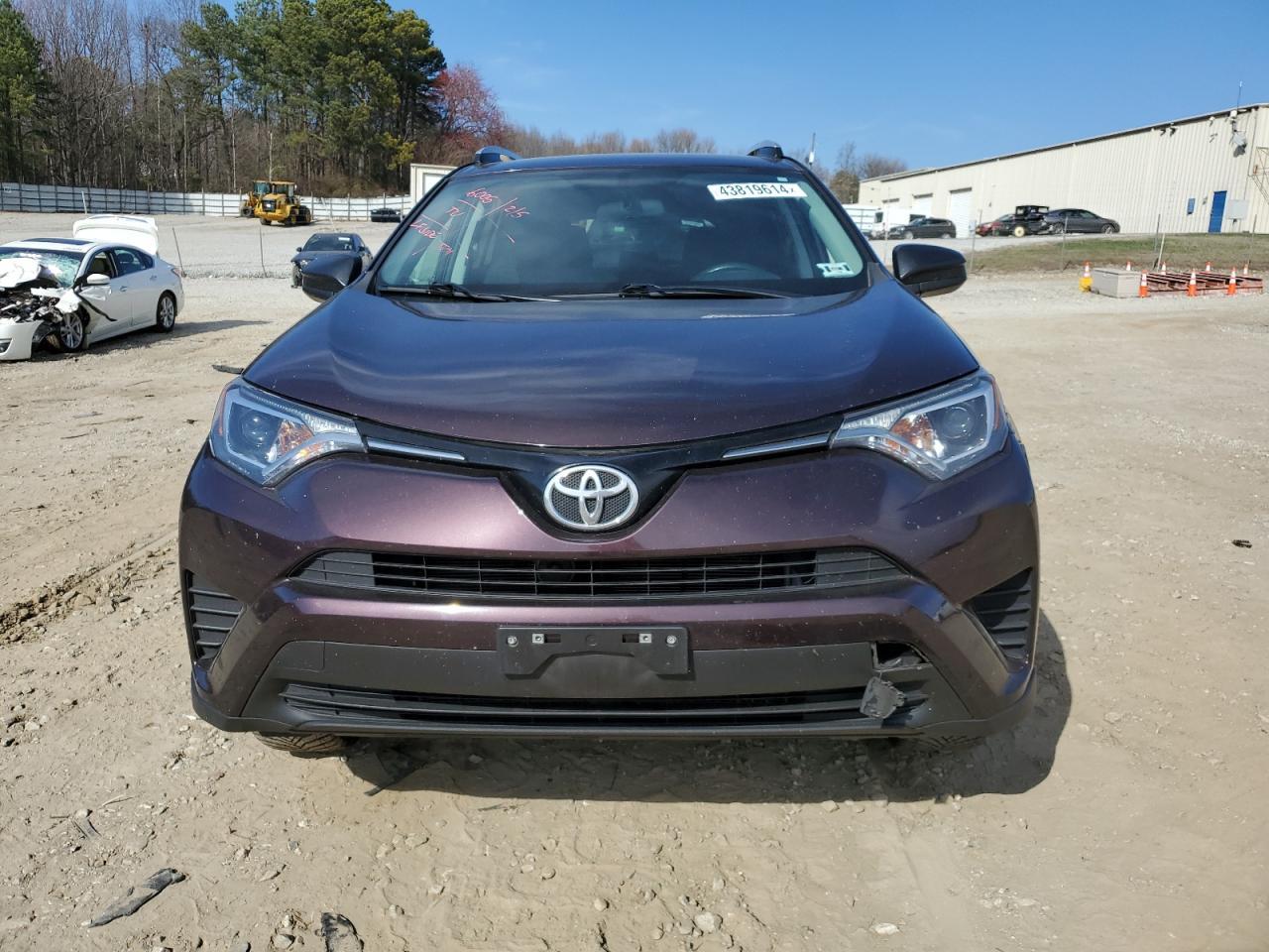 2016 TOYOTA RAV4 LE - Фото 5