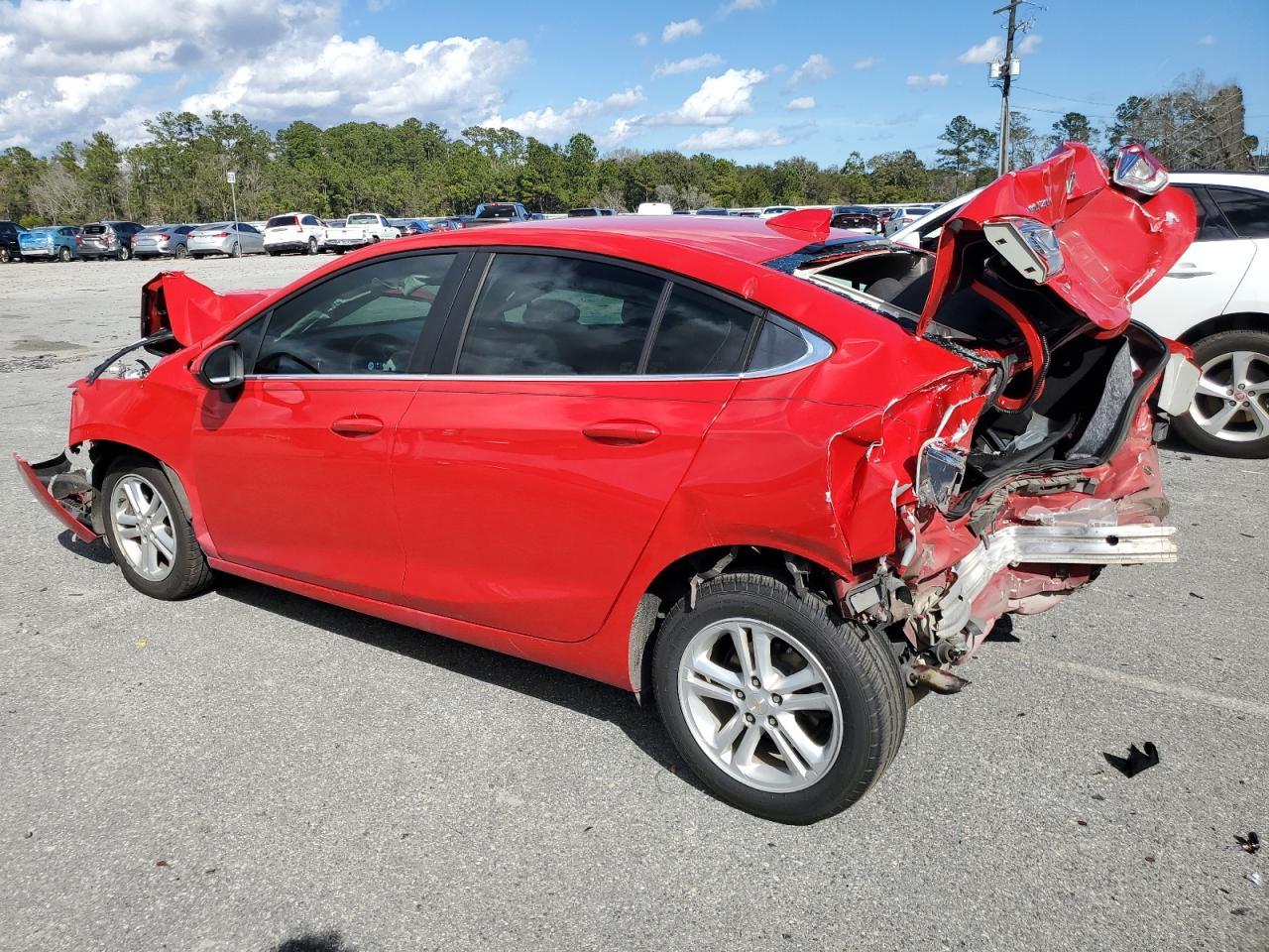 2017 CHEVROLET CRUZE LT - Image 2