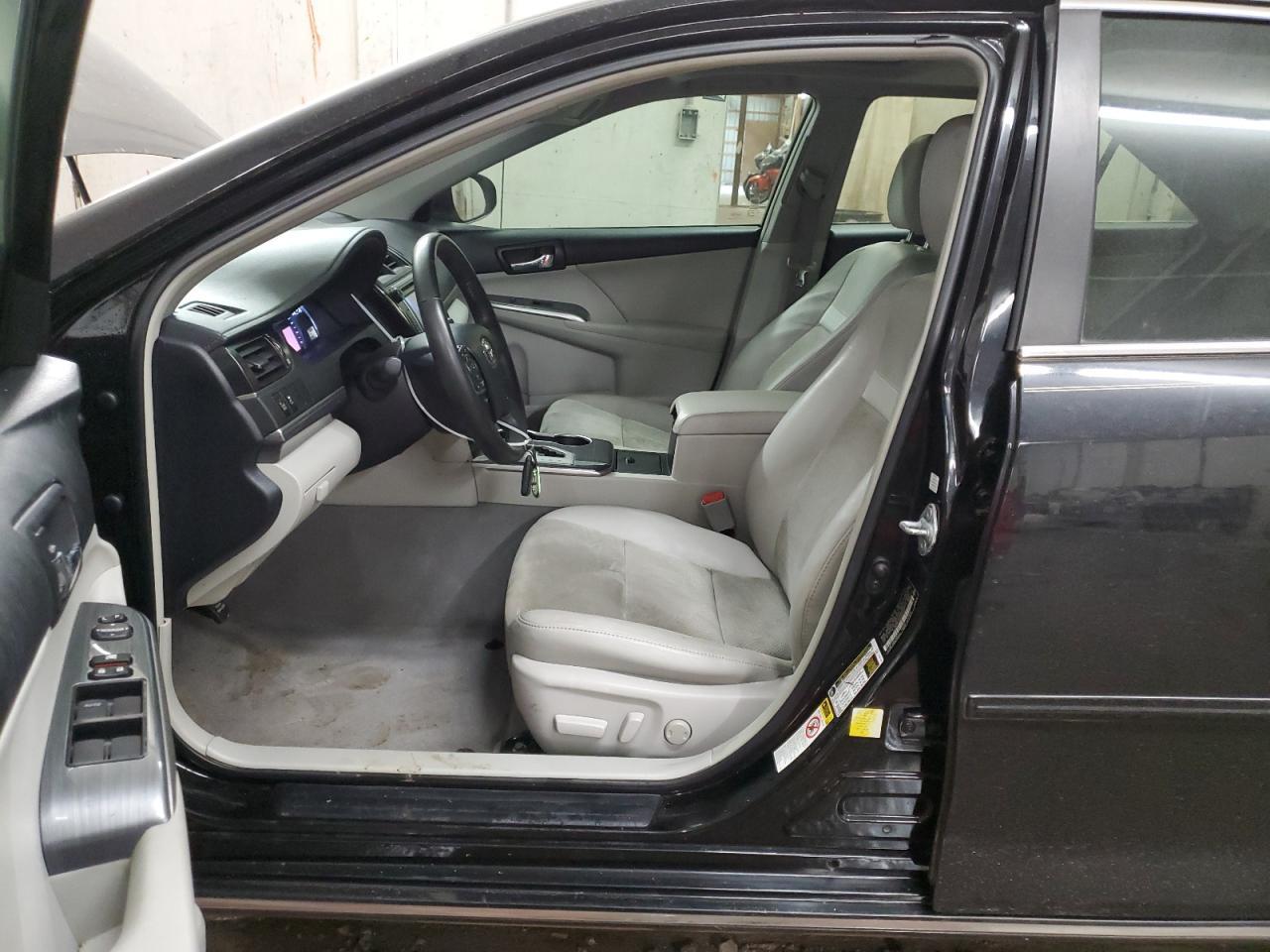 2012 TOYOTA CAMRY HYBR - Фото 7