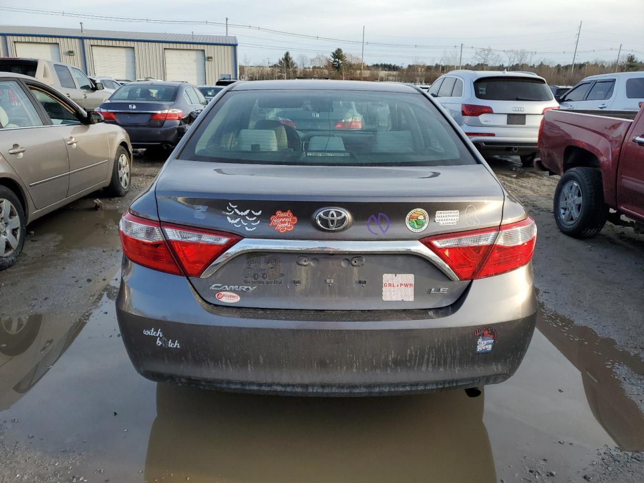 2017 TOYOTA CAMRY LE - Фото 6