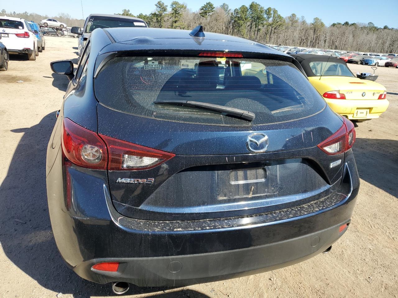 2016 MAZDA 3 GRAND TO - Image 6