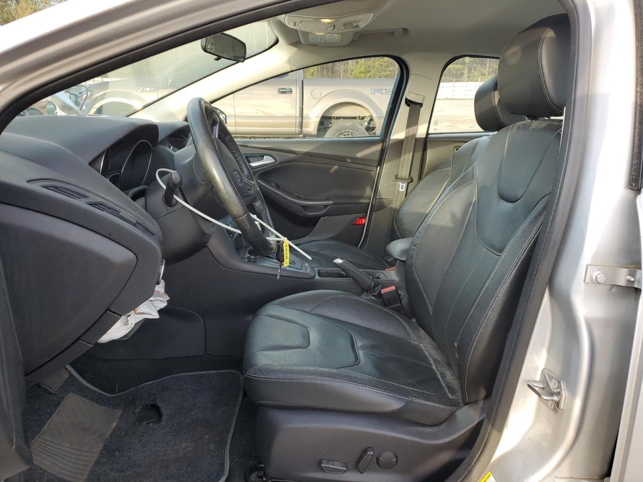 2016 FORD FOCUS SE - Фото 7