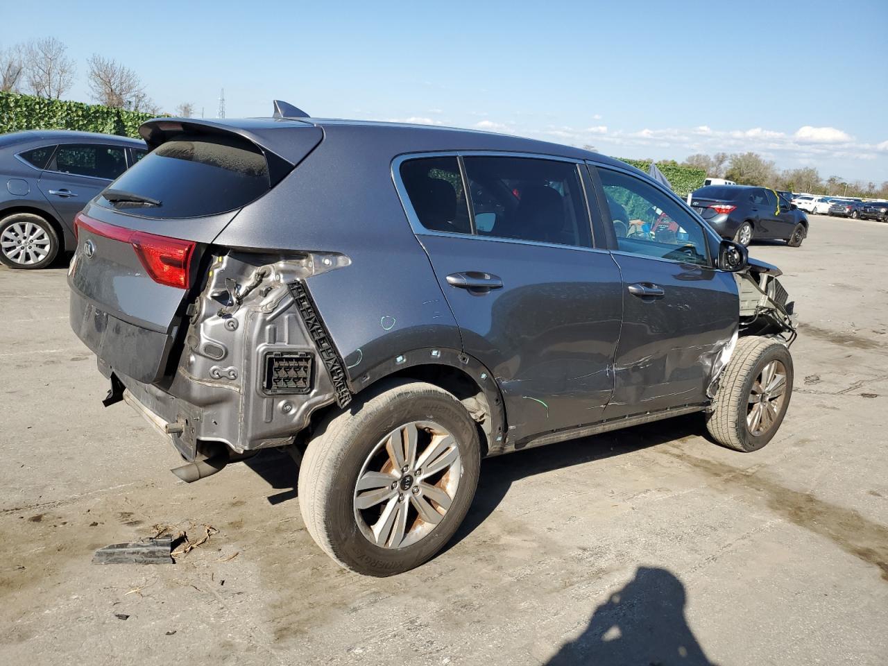 2017 KIA SPORTAGE L - Image 3