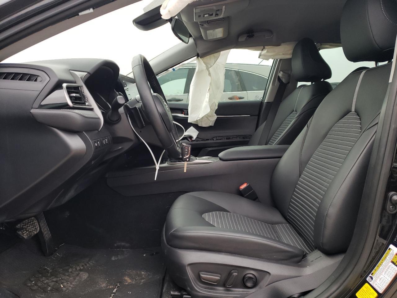 2021 TOYOTA CAMRY SE - Фото 7