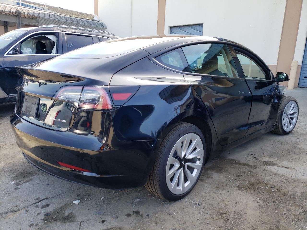 2022 TESLA MODEL 3 - Image 3