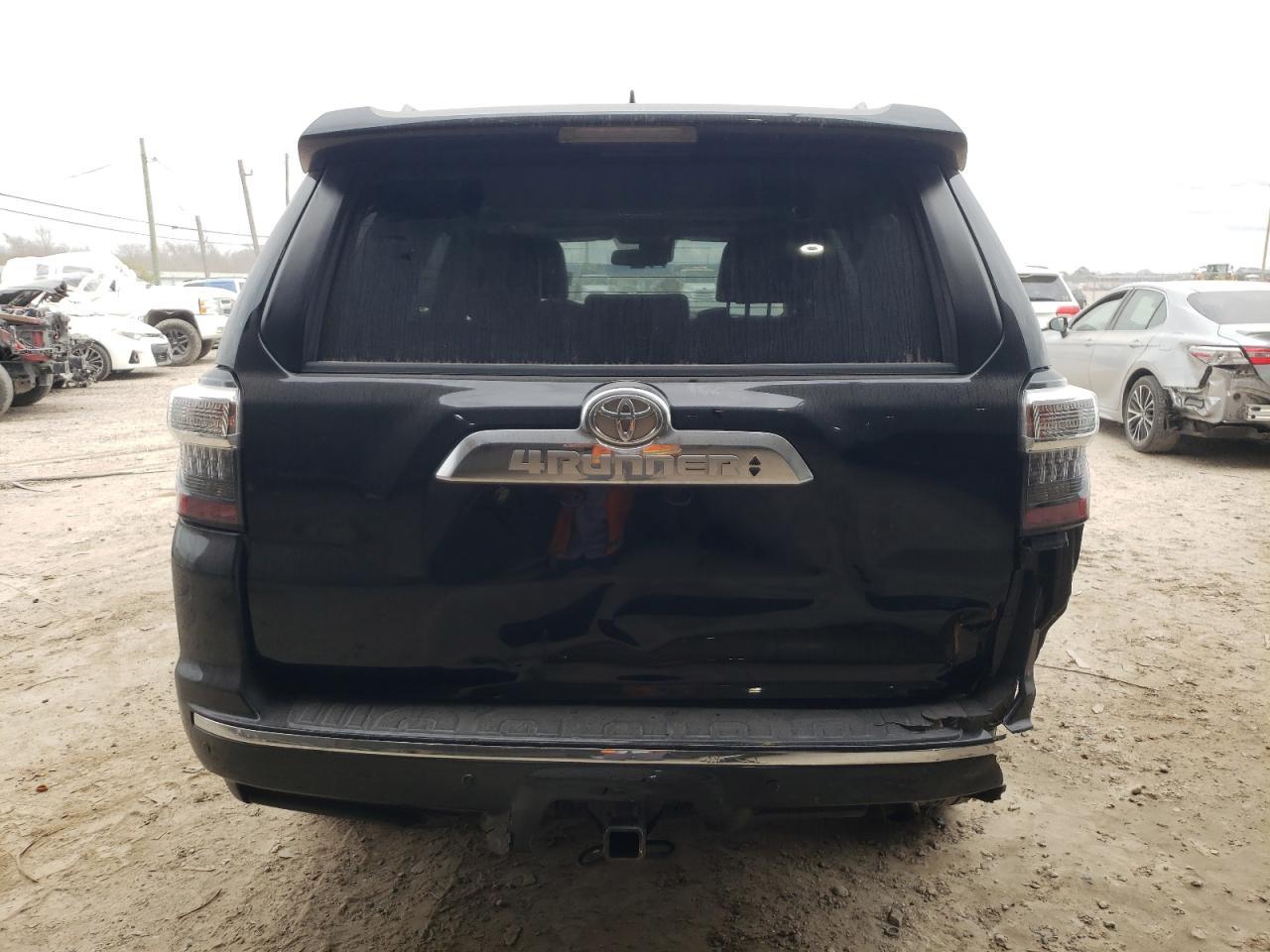 2020 TOYOTA 4RUNNER SR - Фото 6