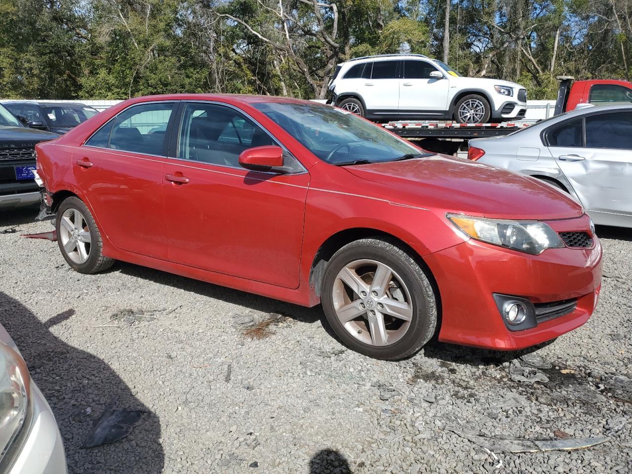 2014 TOYOTA CAMRY L - Image 4