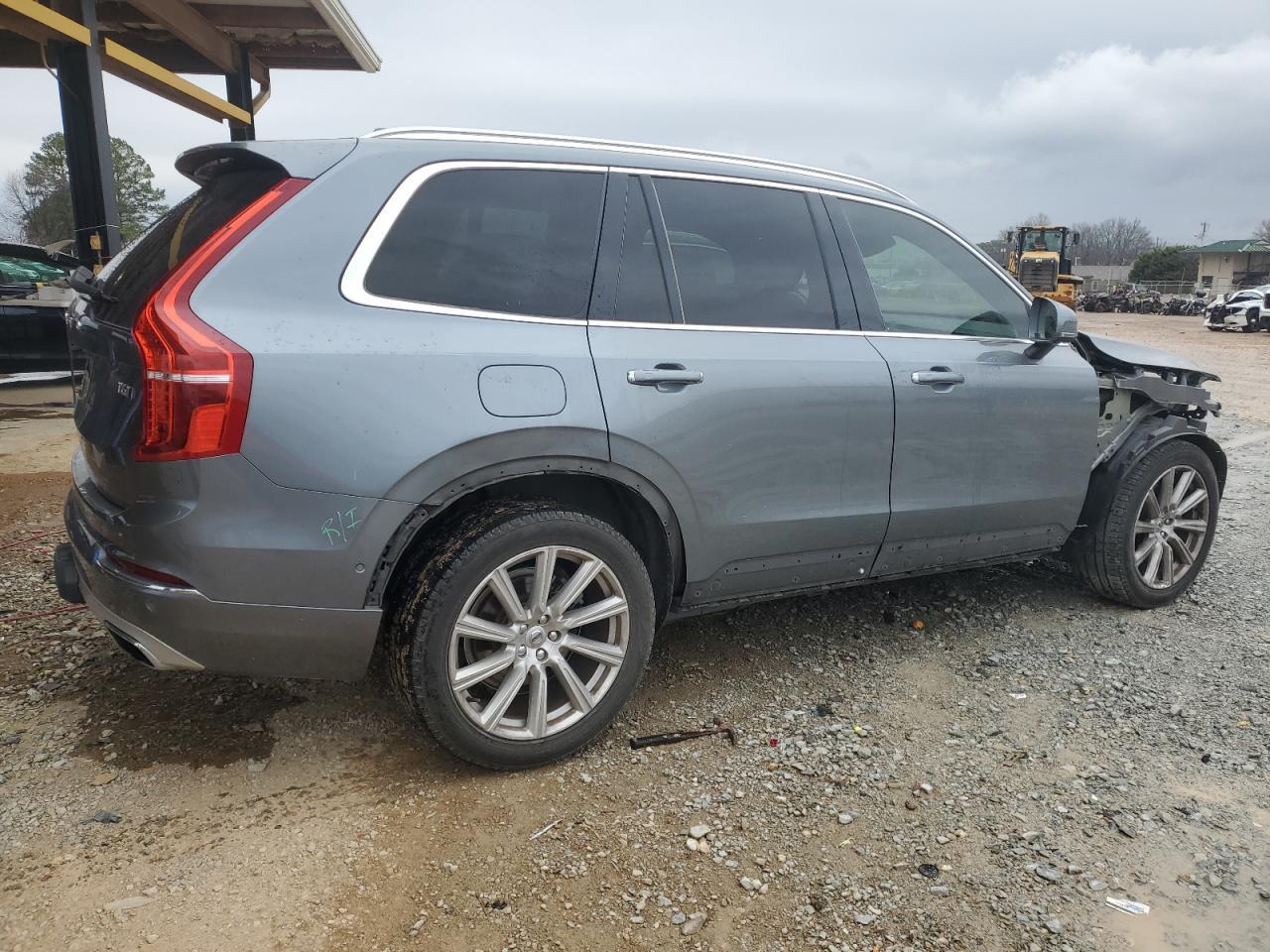 2016 VOLVO XC90 T6 - Image 3