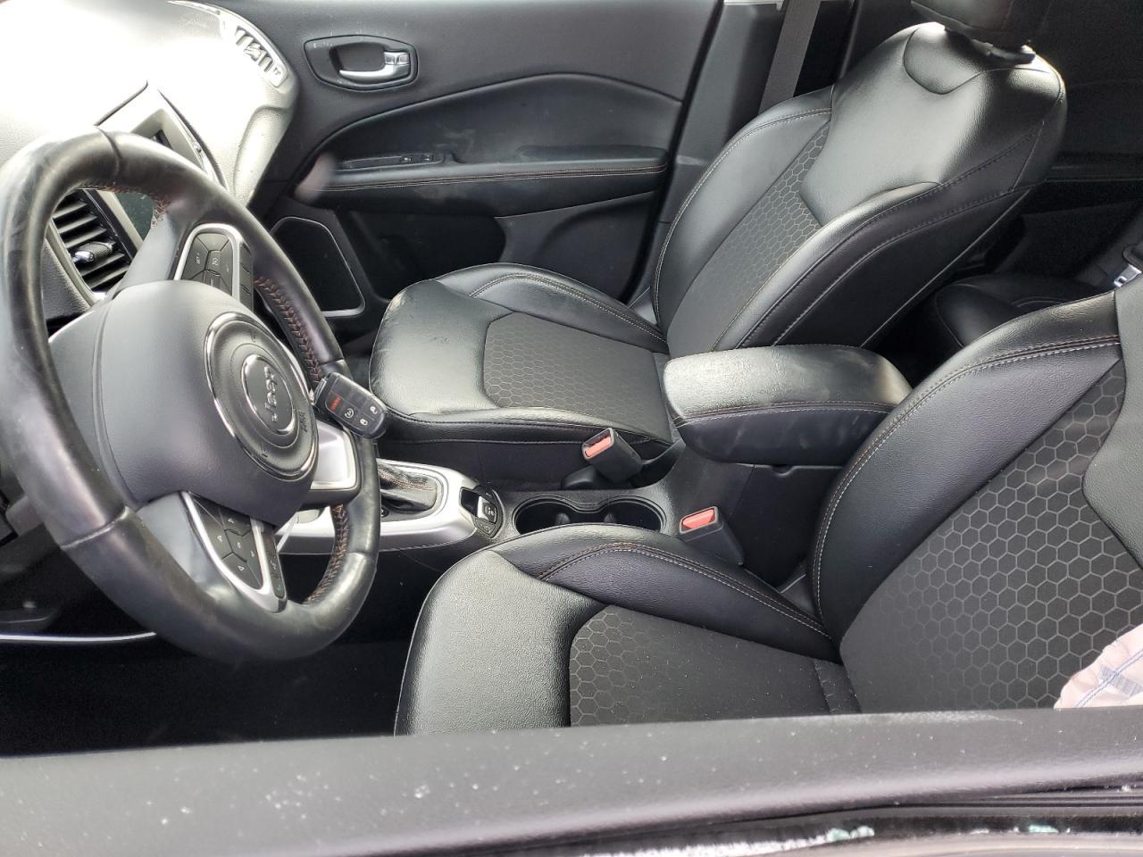 2020 JEEP COMPASS LA - Фото 7