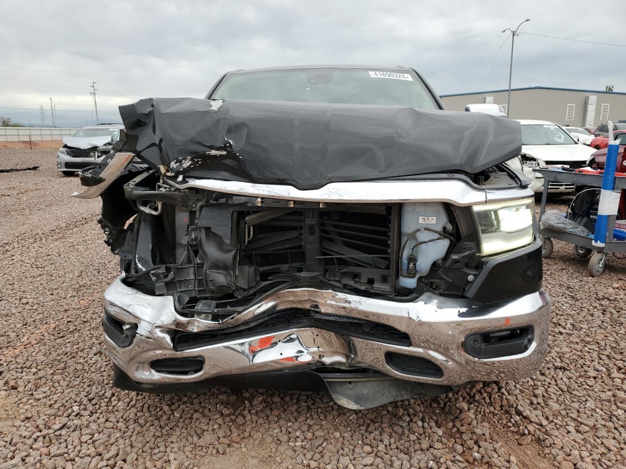 2019 RAM 1500 LARAM - Фото 5
