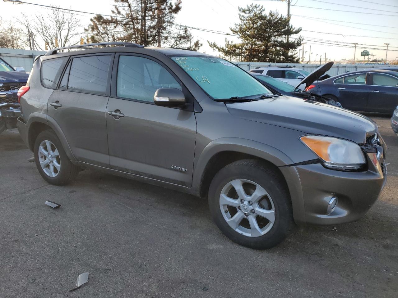 2011 TOYOTA RAV4 LIMIT - Фото 4