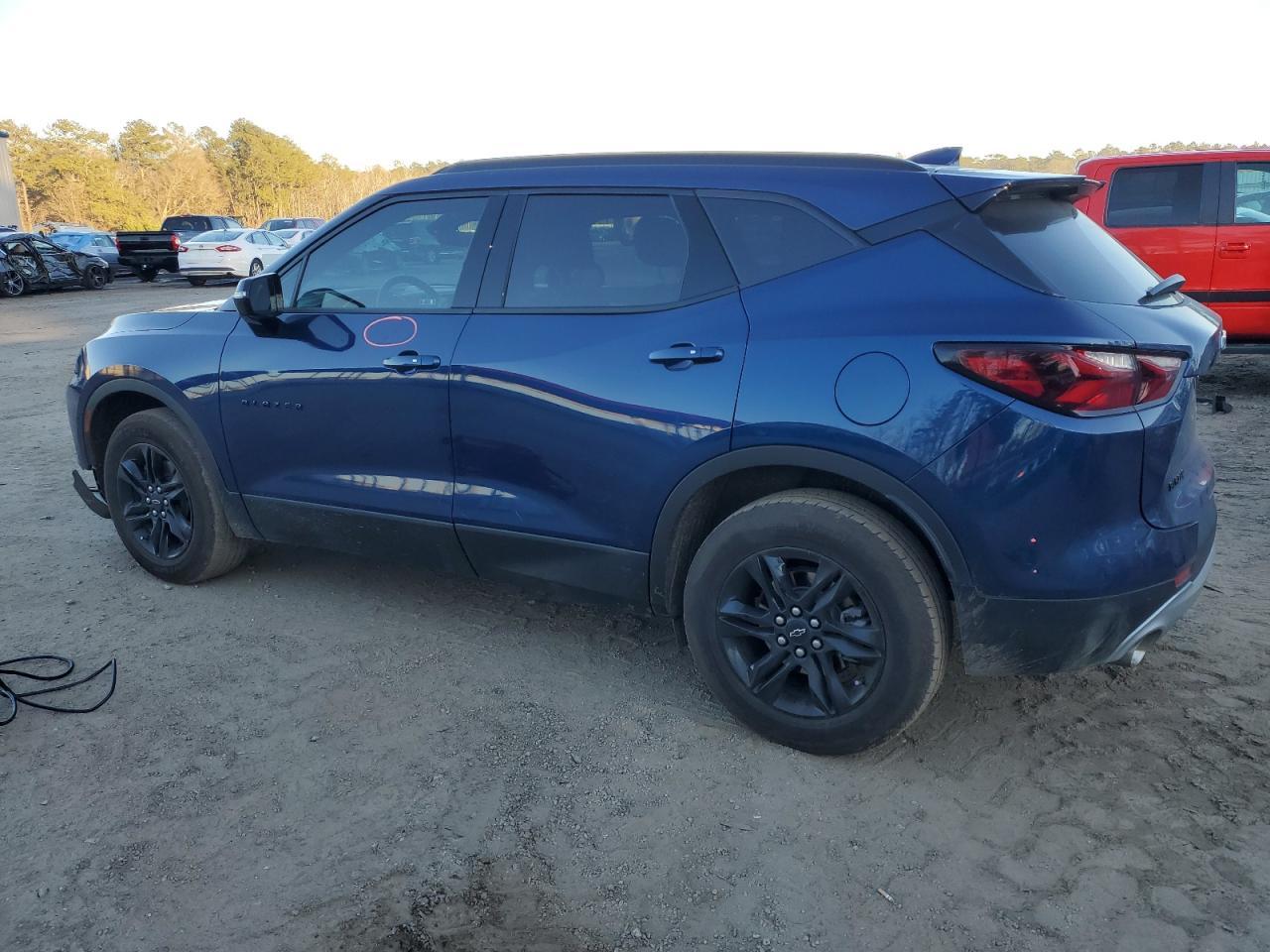 2022 CHEVROLET BLAZER 3LT - Image 2