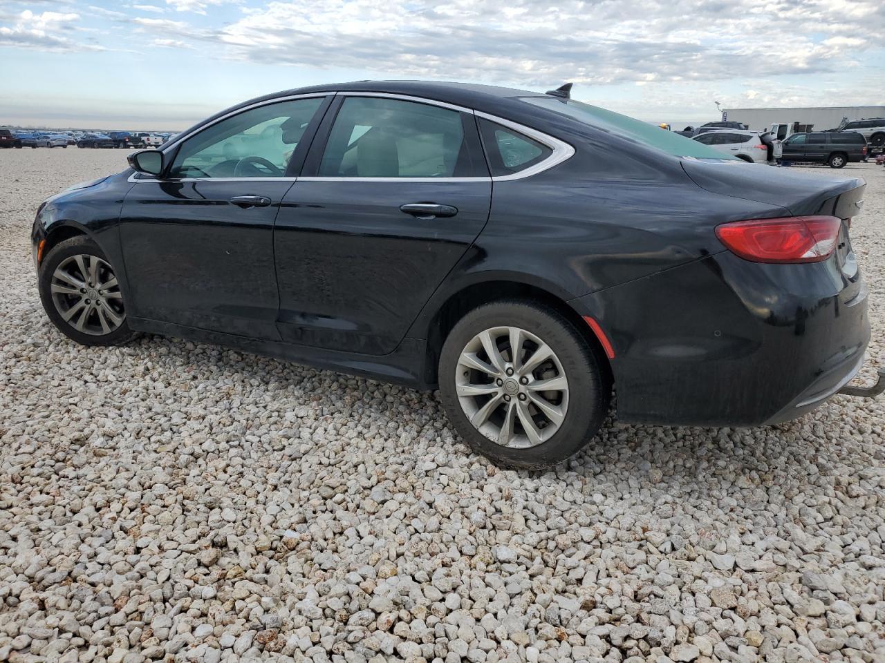 2015 CHRYSLER 200 C - Фото 2