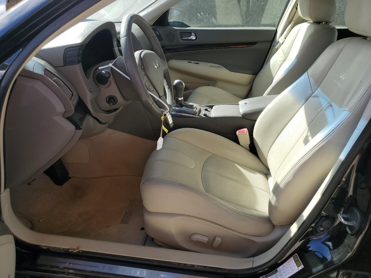 2011 INFINITI G37 BASE - Image 7