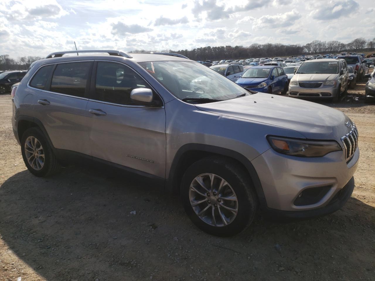2019 JEEP CHEROKEE L - Image 4