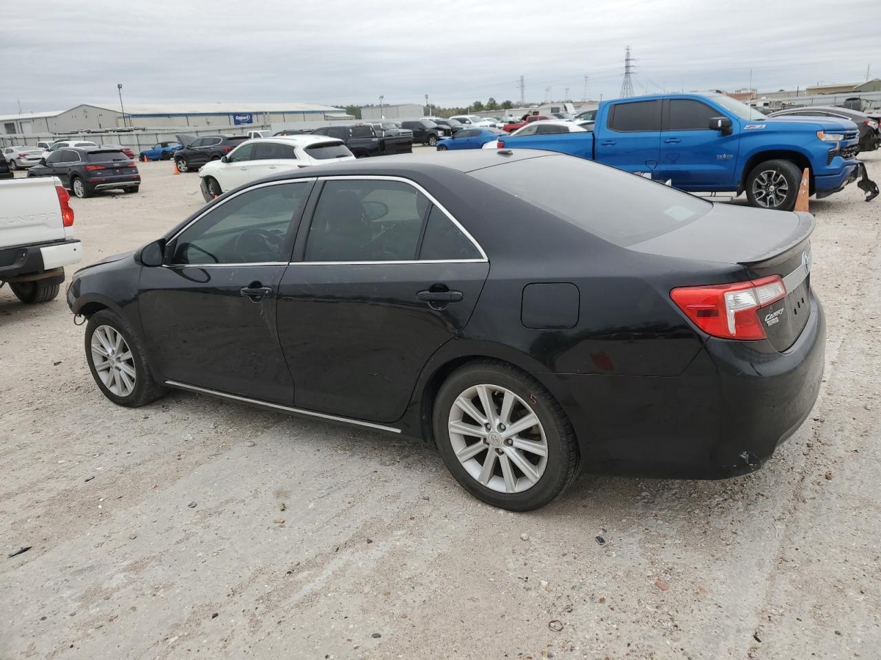 2012 TOYOTA CAMRY BASE - Фото 2